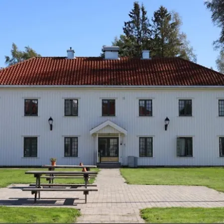 Comfy Studio Near Airport *